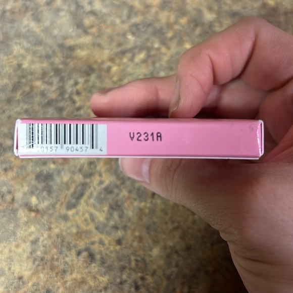 JEFFREE STAR Eyeshadow Single YAK FARM Eyeshadow NIB - Picture 6 of 6